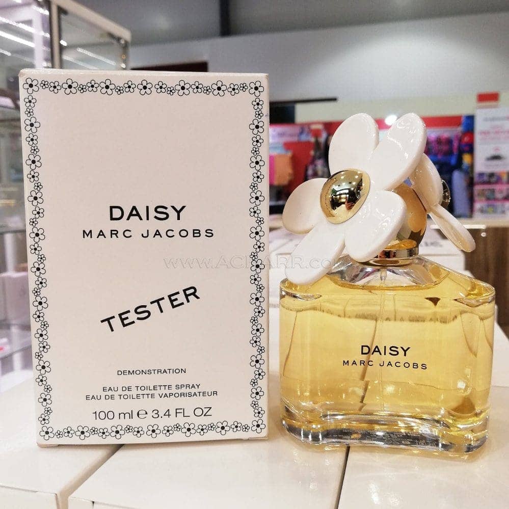 Marc Jacobs Daisy Tester